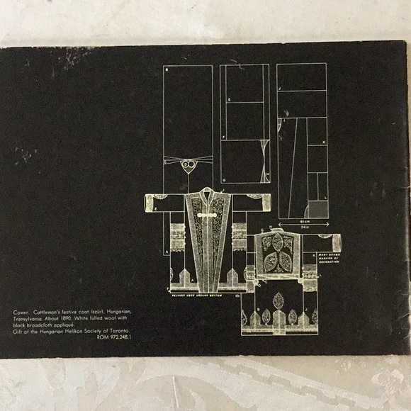 CUT MY COTE, Vintage 1973 by Dorothy K. Burnham First Edition and First Printing - Picture 2 of 4